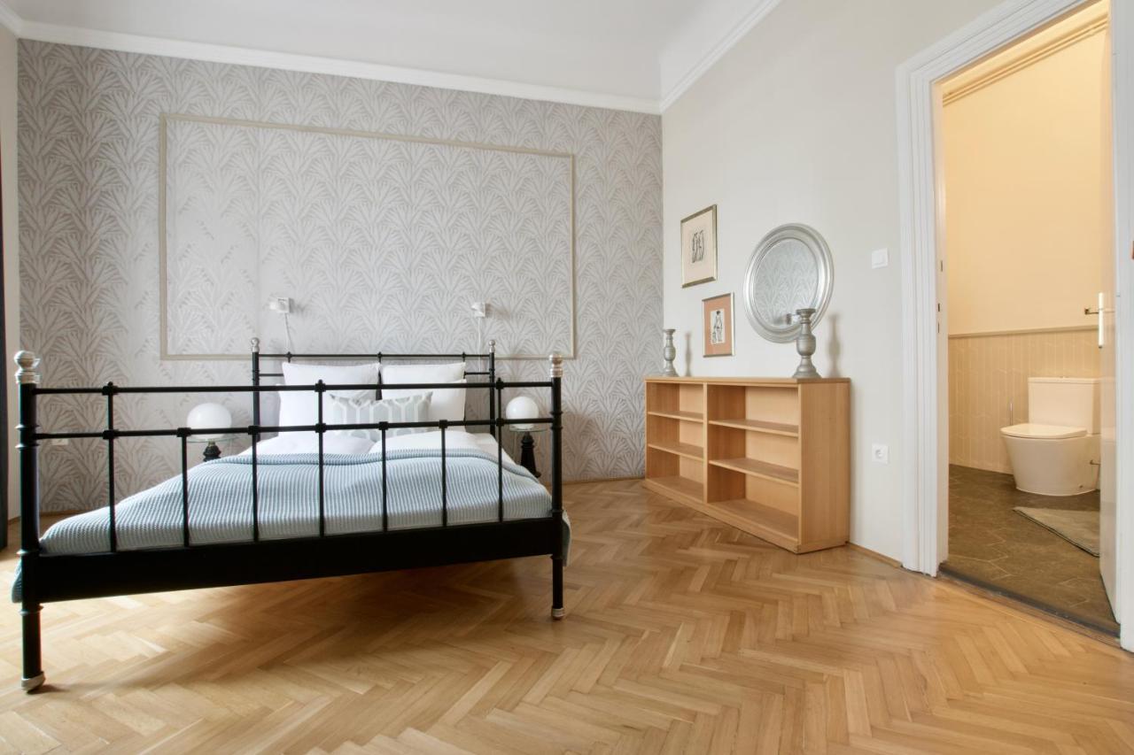 Standard Apartment By Hi5 - Kecskemeti Street Suite Будапешт Экстерьер фото